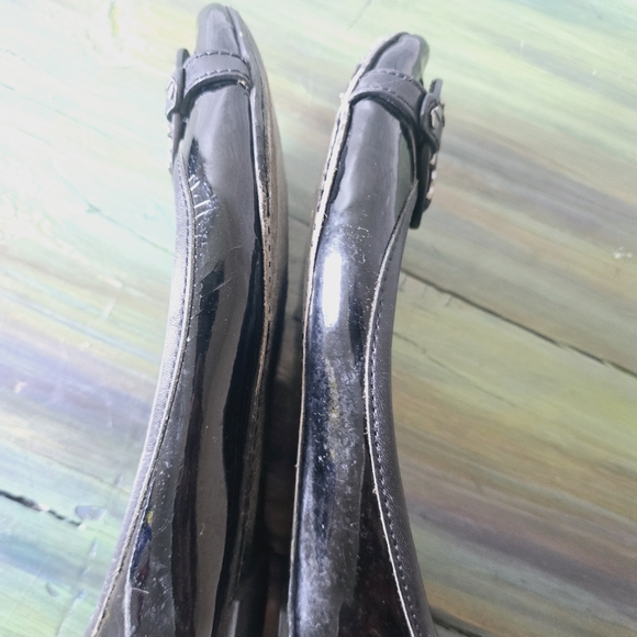 Tory Burch Patent Leather Flats - Picture 7 of 8